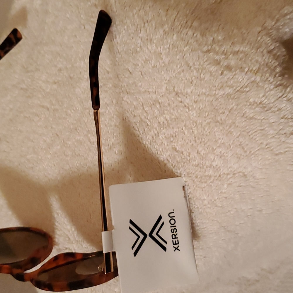 XERSION  ROUND SUNGLASSES - Picture 3 of 9